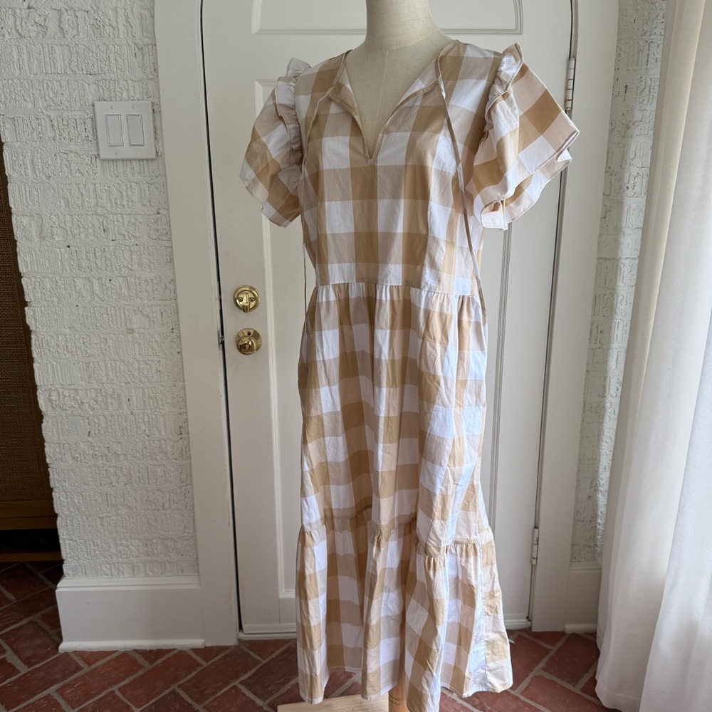Who What Wear Beige and White Gingham Midi Dress
